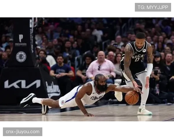 马刺主场4分险胜快船，关键时刻防守成功限制对手反扑